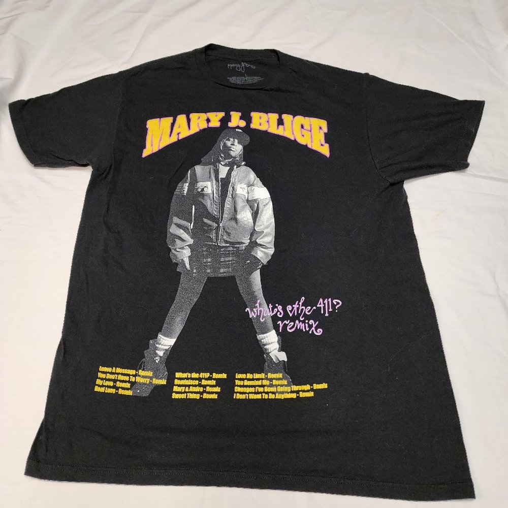 Mary J Blige T-Shirt (What's The 411 Remix) (Large)